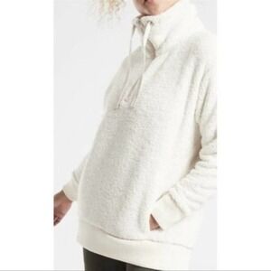 Athleta Ivory Sherpa Half Zip Sweater Size Medium